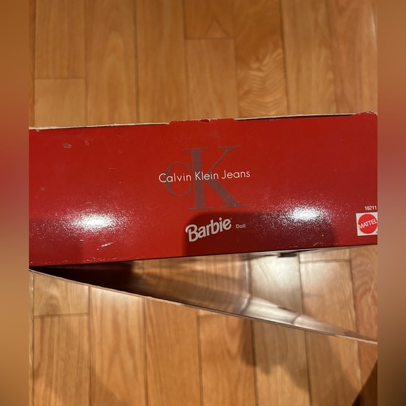 Calvin Klein Jeans Barbie Doll Limited Edition 16211 Mattel 1996 New NIB - Picture 5 of 5